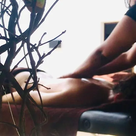 אכסניה Kalufa Surf House