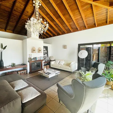 Kalufa Surf House El Cuchillo