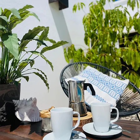 Hostal Kalufa Surf House El Cuchillo