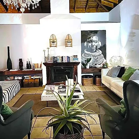 Hostel Kalufa Surf House *