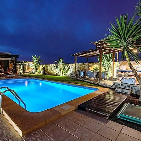 Kalufa Surf House * El Cuchillo
