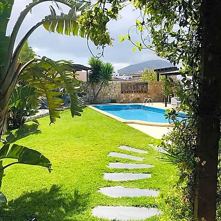Kalufa Surf House * El Cuchillo