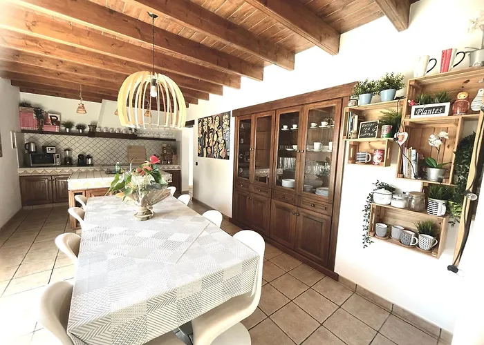 Kalufa Surf House Albergue
