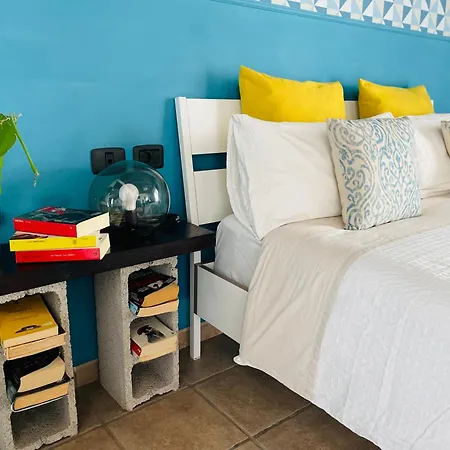 Hostel Kalufa Surf House *
